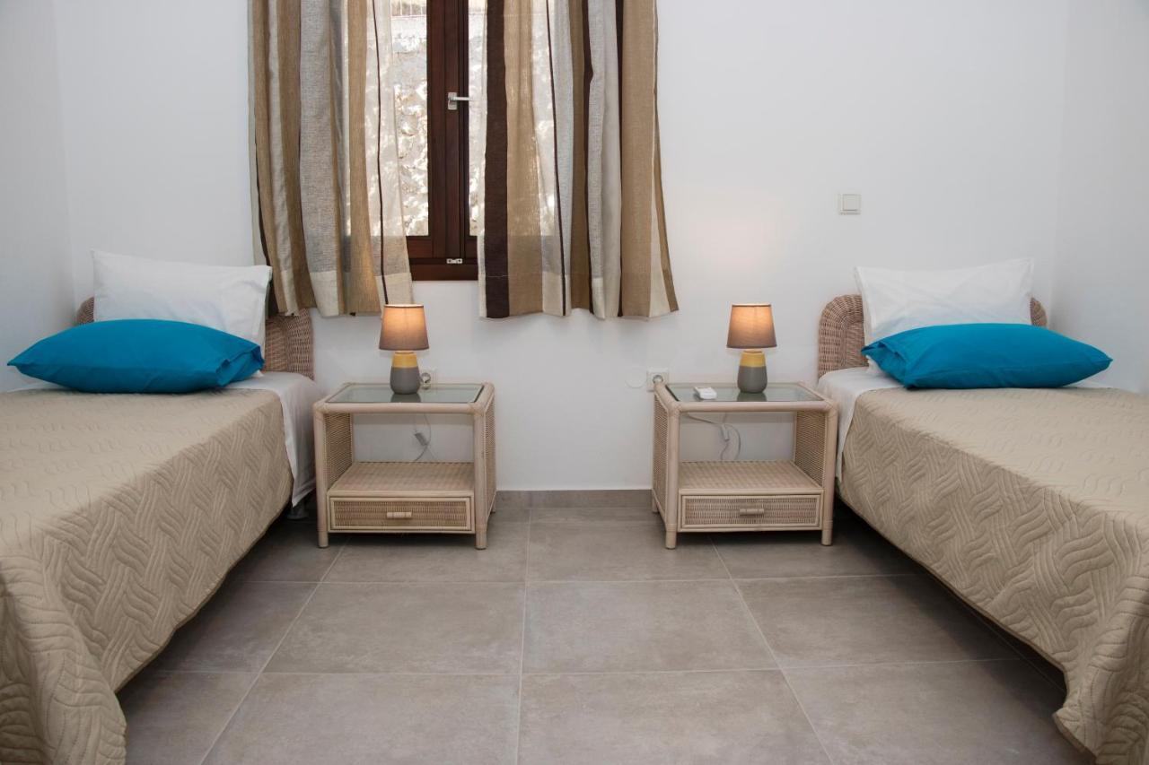 Aloni In * Triopetra